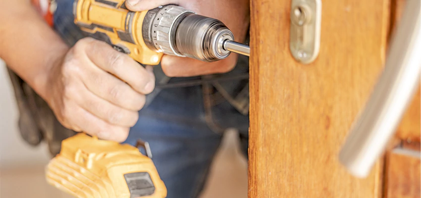 Emergency A1 Locksmith Services in Earlimart, California