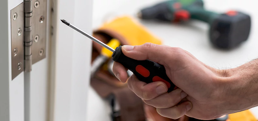 Holiday Emergency Locksmith in Earlimart, California