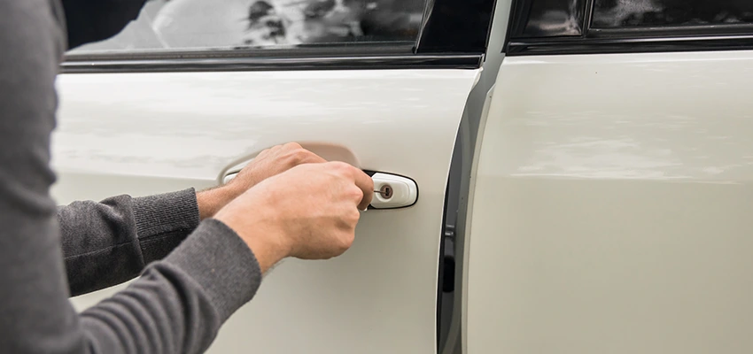 Unlock Car Door Service in Earlimart, CA